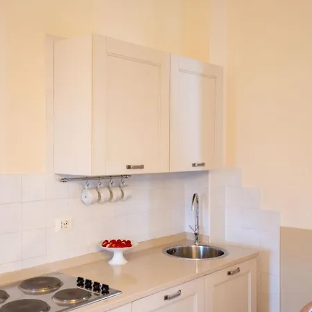 Mit Garten Und Schwimmbad In Den Huegeln Der By Interhome Apartment *
