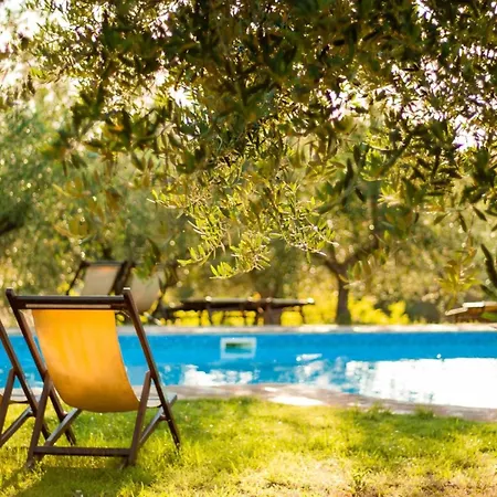 Mit Garten Und Schwimmbad In Den Huegeln Der By Interhome Apartment Pesaro